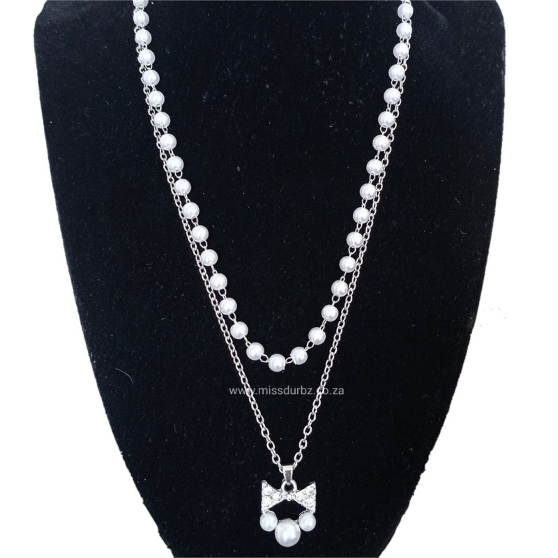 Bow Pendant Pearl Chain Necklace