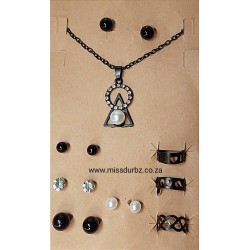 Black Jewellery Set