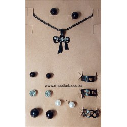 Earrings, Rings and Necklace Jewellery Set - Black