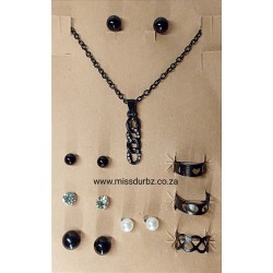 Earrings, Rings and Necklace Jewellery Set - Black